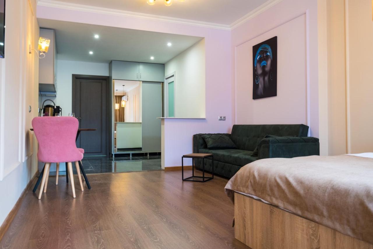 Iren River Side Apartments Tbilisi Zewnętrze zdjęcie