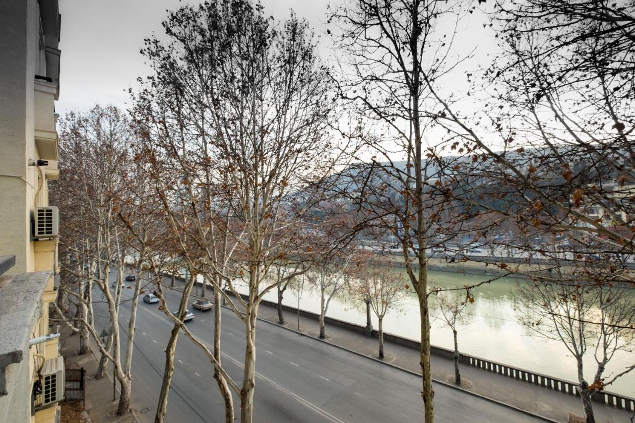 Iren River Side Apartments Tbilisi Zewnętrze zdjęcie